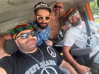 6688e10efd23e73411331e76